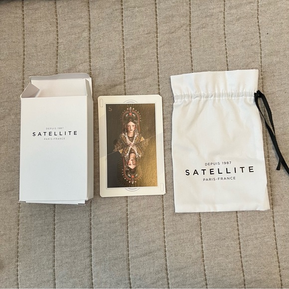 NIB satellite Paris feather necklace - Picture 15 of 16